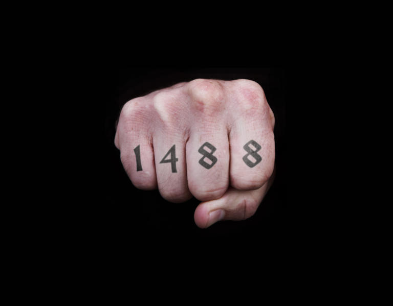 Najmodniejsze tatuaże na palce – koszt, wzory, pomysły z instagrama